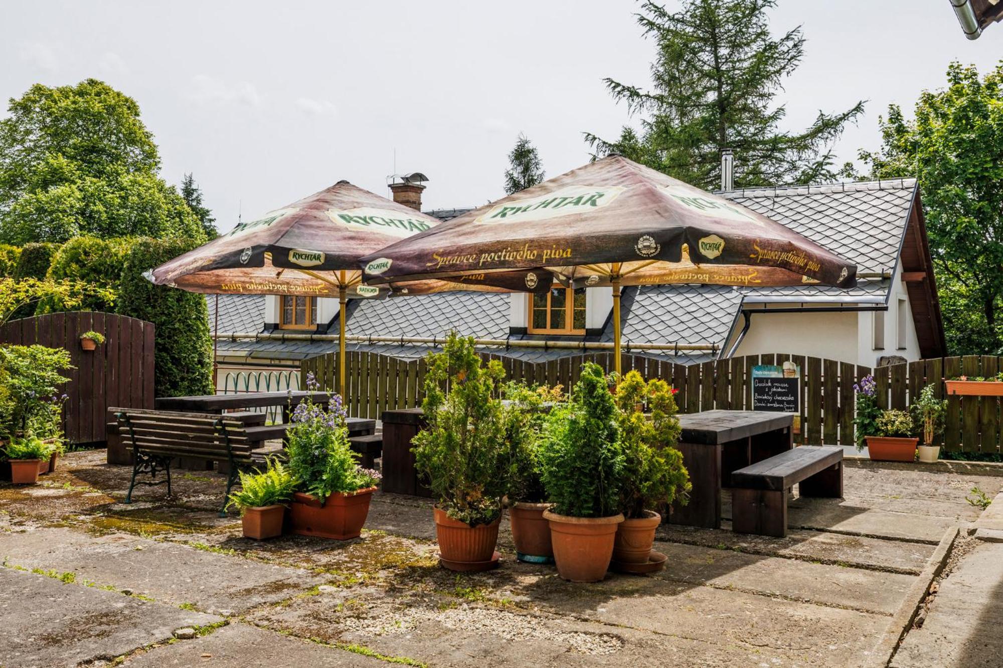 Králíky Hotel Kacenka מראה חיצוני תמונה
